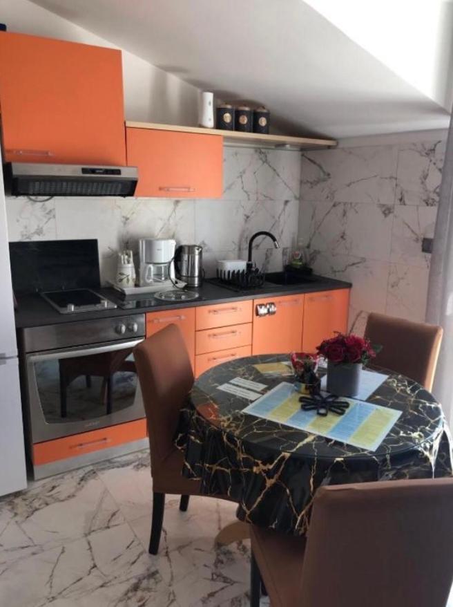 Villa Marica โตรกีร์ ภายนอก รูปภาพ