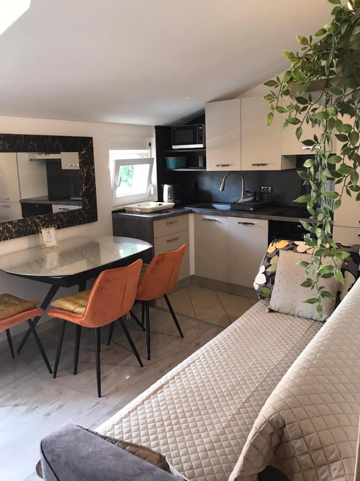 Villa Marica โตรกีร์ ภายนอก รูปภาพ